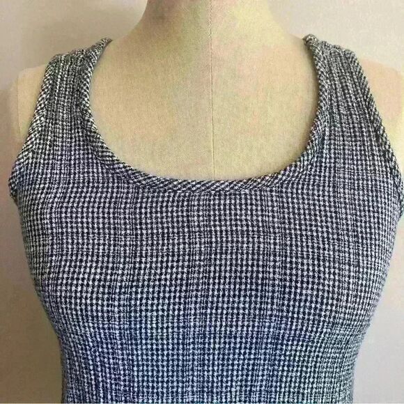 Falls Creek Navy Plaid Ruffle Sleeveless Blouse Women's Size Small - Picture 7 of 7